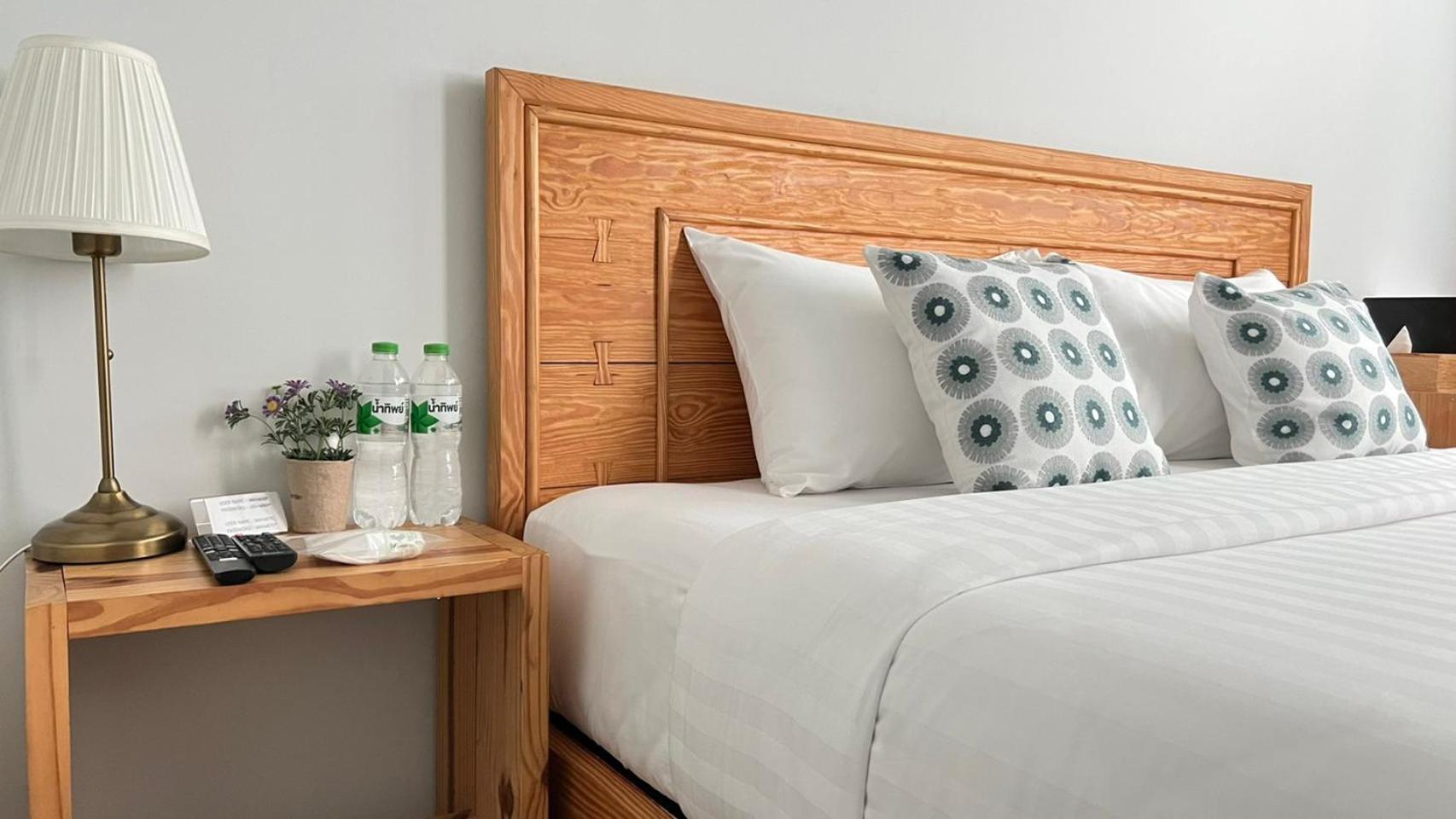 Latima Boutique Hostel Kanchanaburi Dış mekan fotoğraf