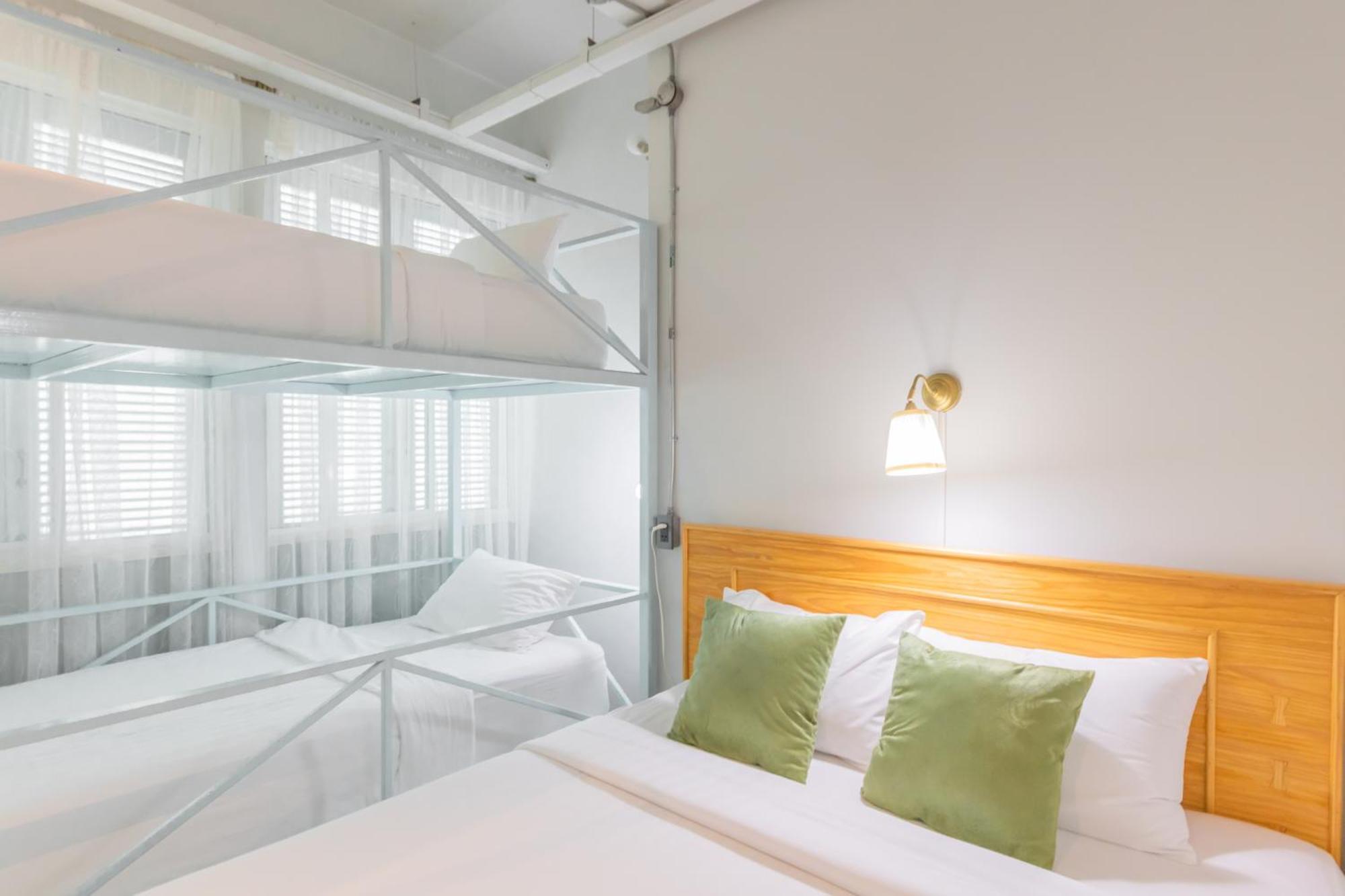 Latima Boutique Hostel Kanchanaburi Dış mekan fotoğraf